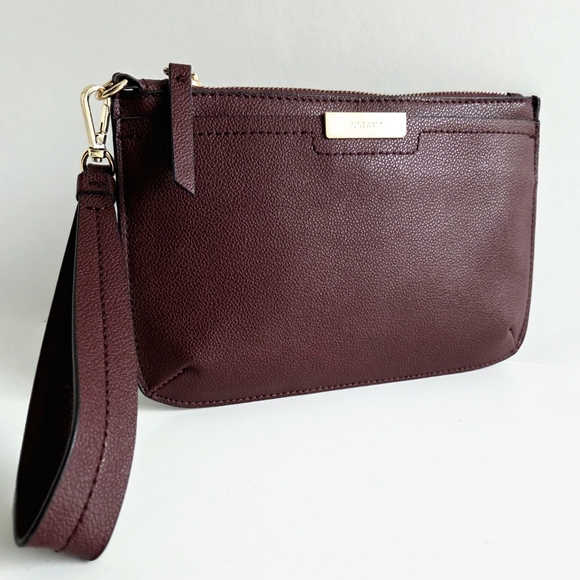 Nine West New Brown/Red Clutch Wristlet With Shiny Gold Hardware - Picture 3 of 16